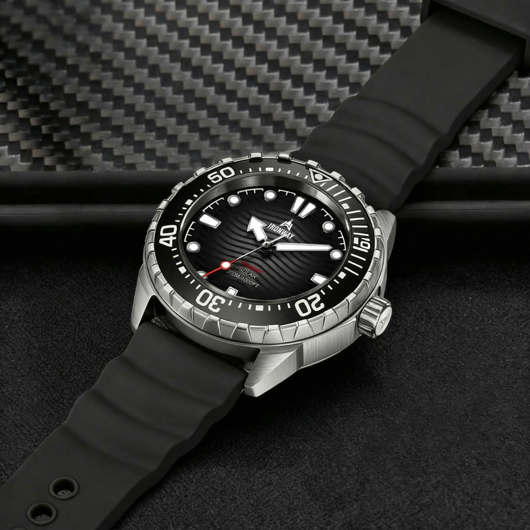 Trident 300 – Solarbetriebene 30-ATM-Taucheruhr